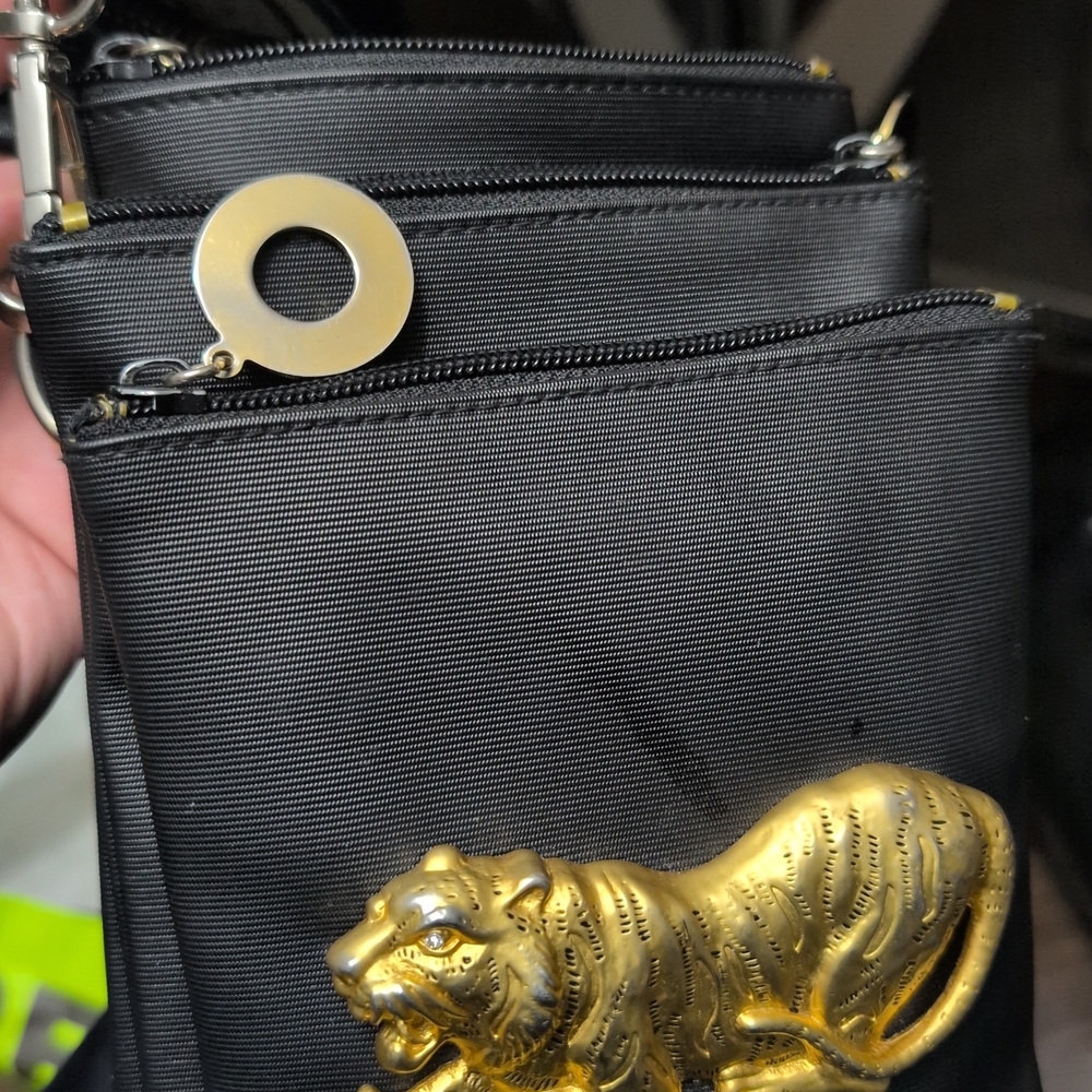 Steve Madden Black and Gold Crossbody Bag